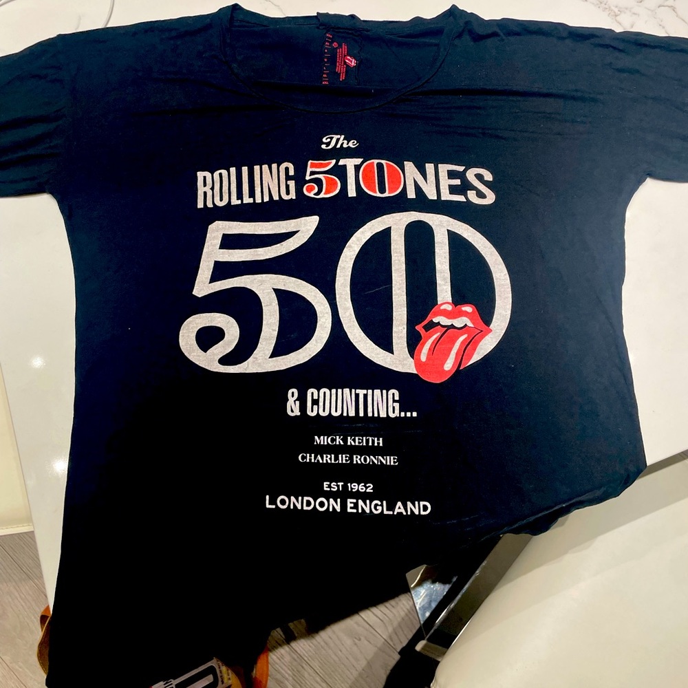 House of the Gods vintage Rolling Stones 50 and counting band t shirt.